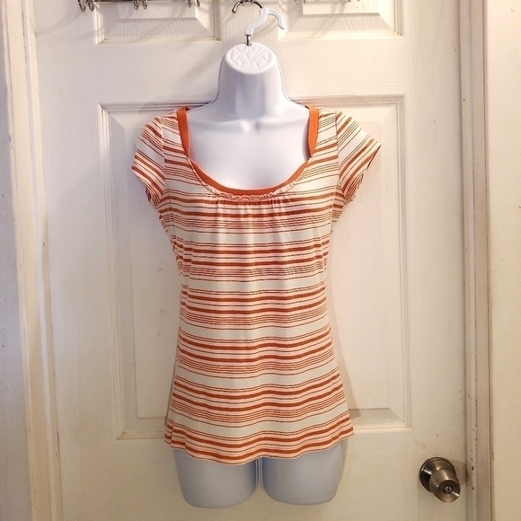 Charlotte Russe Tops - Charlotte Russe vintage s/s tshirt t-shirt